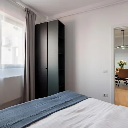 Amazing Terrace Superb 3br Flat - Location * Boekarest