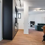Amazing Terrace Superb 3br Flat - Location شقة *