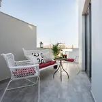 شقة Amazing Terrace Superb 3br Flat - Location بوخارست