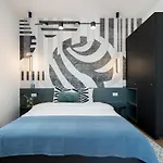Amazing Terrace Superb 3br Flat - Location شقة *
