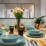 شقة Amazing Terrace Superb 3br Flat - Location
