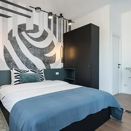 Amazing Terrace Superb 3br Flat - Location Bucharest