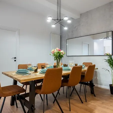 Amazing Terrace Superb 3br Flat - Location