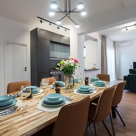 Amazing Terrace Superb 3br Flat - Location Apartment *