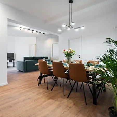 Amazing Terrace Superb 3br Flat - Location *