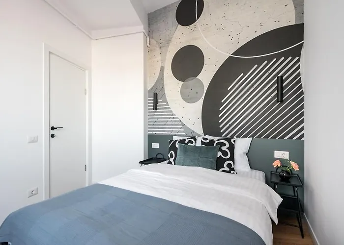 Апартаменти Amazing Terrace Superb 3br Flat - Location