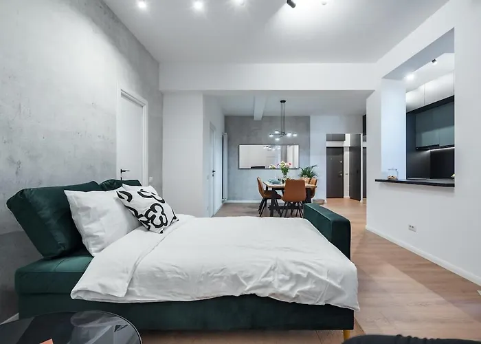 Amazing Terrace Superb 3br Flat - Location Апартаменти *