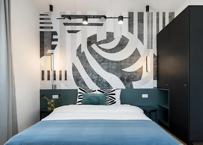 Amazing Terrace Superb 3br Flat - Location *