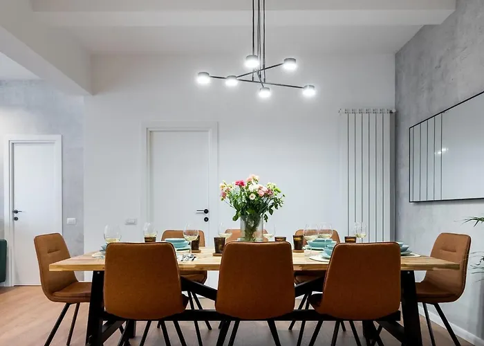 Апартаменти Amazing Terrace Superb 3br Flat - Location