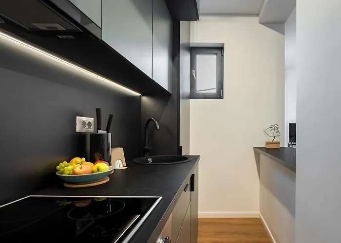 Апартаменти Amazing Terrace Superb 3br Flat - Location