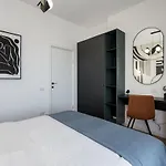 Amazing Terrace Superb 3br Flat - Location Apartman *