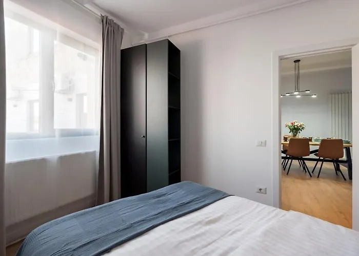 Amazing Terrace Superb 3br Flat - Location * Boekarest