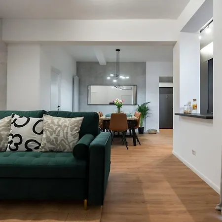 Amazing Terrace Superb 3br Flat - Location דירה *